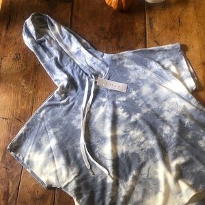 Gilli Cloudy Blue and Cream Hoodie